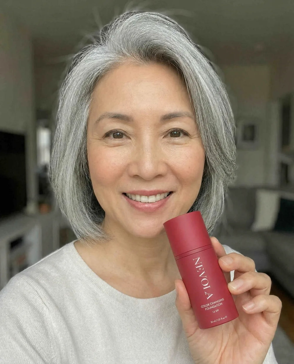 Mia, 56